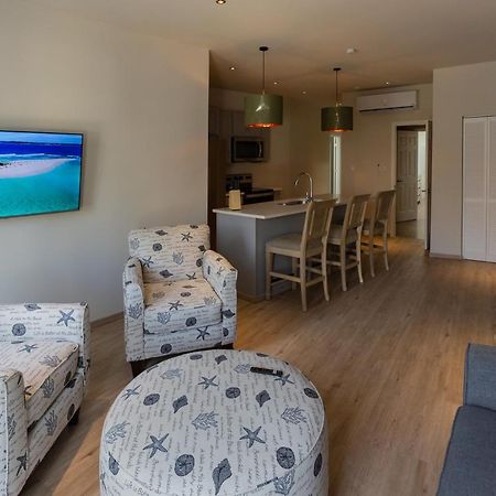 Oranjestad City Suites Exterior photo